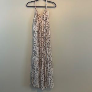 🌿NWT Maxi Dress